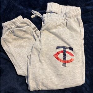 Minnesota Twins sweatpant capris